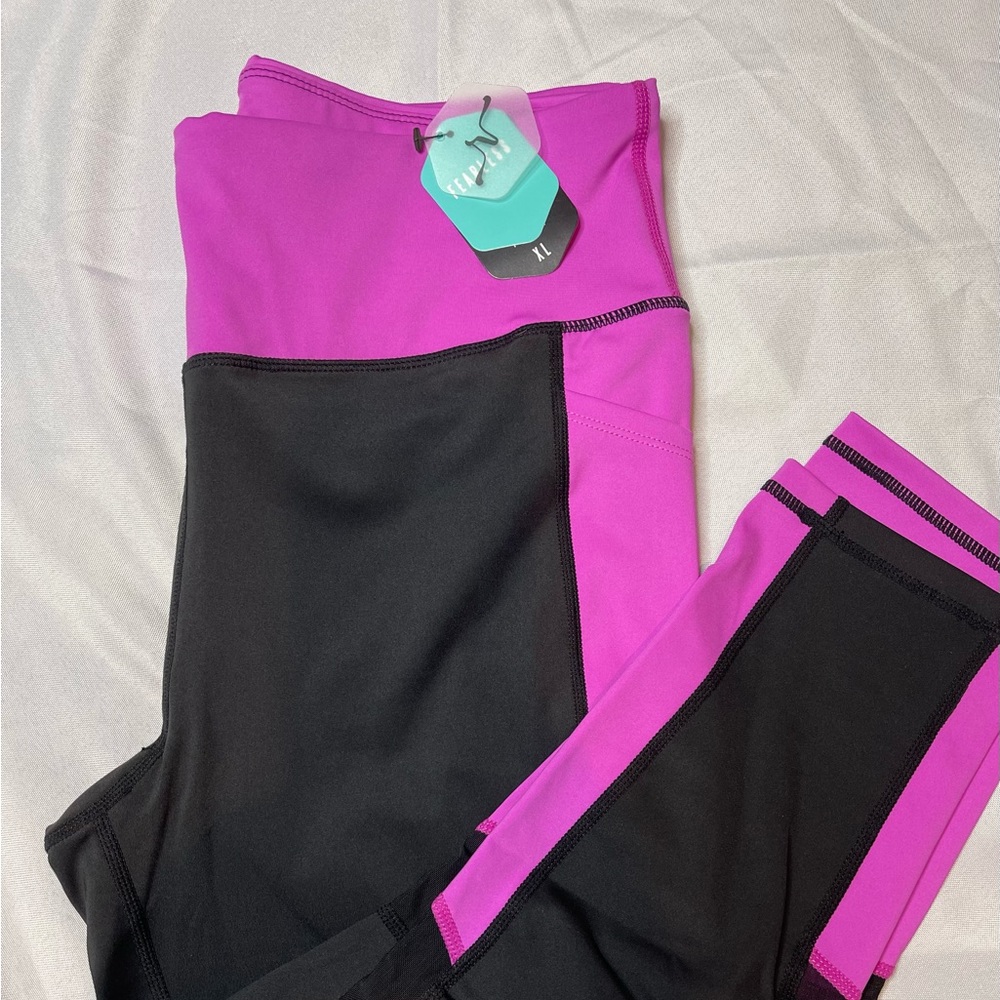 LuLaRoe Feerless Crop Fitness Leggings